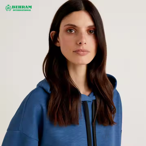 Sweat à capuche unisexe coupe classique, design OEM, logo personnalisé sur le devant, molleton épais 100% coton/éponge française, respirant et séchage rapide - Product Image 5