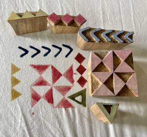 Ensemble de tampons en bois géométriques pour l'impression, tampons en bois indiens sculptés à la main pour le tissu et l'argile au meilleur prix - Product Image 2