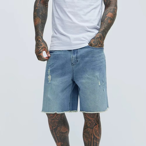 Shorts en jean bleu OEM pour hommes, fabriqués au Pakistan, look classique d'été, parfaits pour le sport décontracté et le style quotidien. - Product Image 6