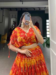 เกรซบิวตี้ผ้าชีฟองน้ำหนักเบาพิมพ์ลายดอกไม้สำหรับปาร์ตี้งานแต่งงานพร้อมขายจากอินเดีย - Product Image 4