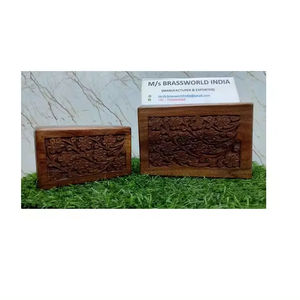 Urna Funeraria de Madera Estilo Americano para Cenizas con Diseño Grabado del Árbol de la Vida, Urna para Mascotas para Funeral - Product Image 1