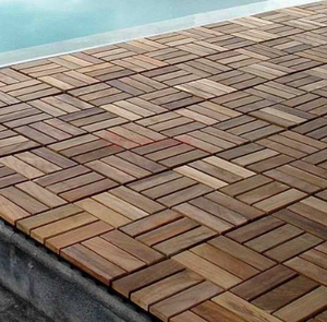 Baldosas de Madera para Exteriores Antideslizantes con Acabado Cepillado - Product Image 1