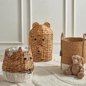 Cute bear-shaped <b>basket</b> woven from water hyacinth Handmade Storage <b>Basket</b> Wholesale eco-friendly Made in Vietnam - Product Image 5