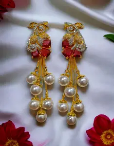 Hochwertiger 14-kt-Diamantohrring aus echtem Gold mit grünem Emlard-Design für die Verwendung von Zaumzeug geschenken vom indischen Lieferanten