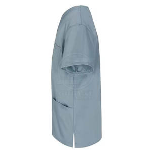 Tops de travail infirmiers à col en V à prix de gros, avec poche, manches courtes, fabriqués au Pakistan - Product Image 4