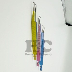 Pince à épiler pour cils en forme d'ours en peluche, pince à épiler plate à 45 degrés, pointe fine, rose, pince à épiler pour extensions de cils, logo en vison durable - Product Image 4