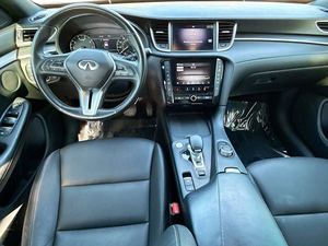 รถ SUV ปี 2022 Q-X55 LUXE AWD 4 ประตู เกียร์ CVT 268 แรงม้า สภาพเหมือนใหม่ สะอาดมาก มือสอง - Product Image 4