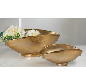 Juego de 2 Cuencos Decorativos de Metal con Acabado Dorado, Diseño Moderno, para Servir Frutas Secas y Dátiles - Product Image 1