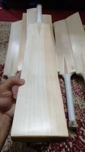 2025ไม้คริกเก็ตเป็นมิตรกับสิ่งแวดล้อมไม้แข็งทำจากไม้ตี542 - Product Image 2