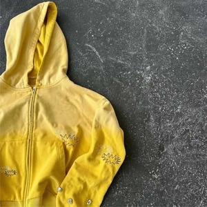 High Quality Acid Wash Women Hoodie with Custom Zip-up Distressed Streetwear Winter Season Solid <b>Pattern</b> Rhinestone Decoration - Product Image 3