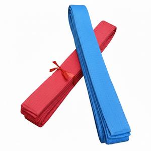 เข็มขัดศิลปะการต่อสู้แบบกำหนดสีได้สำหรับเทควันโดและคาราเต้ พร้อมปักลาย อุปกรณ์เทควันโดคาราเต้ขายส่ง - Product Image 2