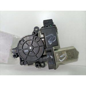 มอเตอร์ไฟฟ้าหน้าต่างด้านหน้าซ้าย ALFA ROMEO Giulietta Series (940_) 71777780 198A4000 น้ำมันสองชนิด/แก๊ส 88 กิโลวัตต์ (10>13) - Product Image 1