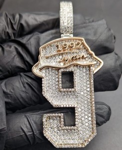 Colgante de lujo unisex de plata de ley 925 chapado en rodio con diamantes de moissanita VVS Iced Out para uso unisex - Product Image 2
