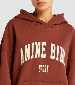 Sweat à capuche sport en coton et polyester à la mode confortable avec poches pour femme du Bangladesh - Product Image 3