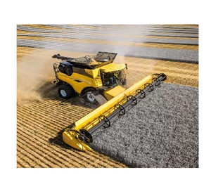 Cosechadora combinada New Holland CR Revelation a la venta Gran estado Horas bajas Totalmente destacadas Ideal para trabajos de cosecha - Product Image 3