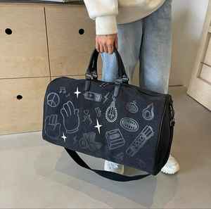 Sac de sport en toile imperméable durable et robuste avec logo personnalisé offre spéciale sac de week-end de voyage pour salle de sport avec compartiment à chaussures - Product Image 5