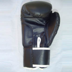 Guantes de Boxeo Profesionales de 6oz SSF-101, Nuevo Modelo, Más Vendidos, Cómodos, de Cuero PU, Personalizables, para Artes Marciales - Product Image 2