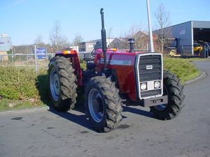 Venta Caliente de Tractores Agrícolas Massey Ferguson Usados con Tracción en las 4 Ruedas, Serie 135/165/175/185/188/275/290/385/455, 80HP para Motor, 2 Años de Garantía - Product Image 4