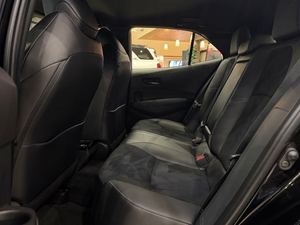 GR PREMIUM AWD 2024 Usado en Excelentes Condiciones - Product Image 2