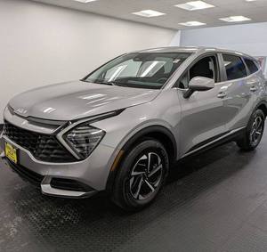 Asiento de Cuero Usado Gris Limpio 2025 para Sportage Hybrid LX AWD con Sistema de Navegación, Tecnología de Arranque Remoto y Paquete de Tecnología, Volante a la Izquierda, Color Oscuro - Product Image 1