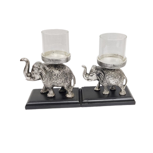 BOUGEOIR MODERNE EN NICKEL FINI ÉLÉPHANT ARGENT DIWALI DÉCORATION BOUGEOIR DE NOËL - Product Image 1