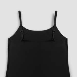 เสื้อกล้ามและเสื้อสายเดี่ยวสีดำ Essential Fit - Product Image 4