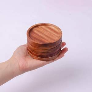 Posavasos Redondos Elegantes de Madera, Diseño Rústico Natural, Hechos a Mano, para Bebidas, Protección de Vasos de Café, Té y Vino para el Hogar - Product Image 3