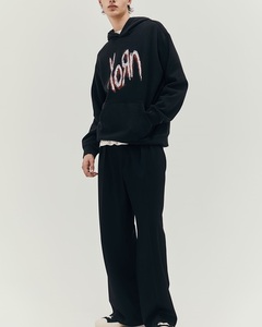 Sweat à capuche imprimé de qualité supérieure pour hommes, coupe ample, avec doublure en jersey de coton mélangé, manches longues, poche latérale kangourou, noir - Product Image 2