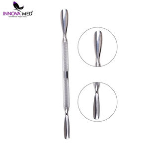 Pousse-cuticules, outil de manucure et pédicure, outil de soin des ongles en acier inoxydable, instrument professionnel de soin des ongles pour salon, par Innovamed - Product Image 2