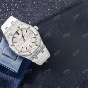 Reloj de diamantes Moissanite Diseño de lujo helado, ajuste de piedra completo, caja de acero inoxidable y brillo atemporal para hombres Ropa de moda - Product Image 3