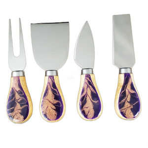 Juego de cuchillos de queso de acero inoxidable de diseño elegante de India, mangos cortos de madera coloridos para restaurante de Hotel usado - Product Image 1