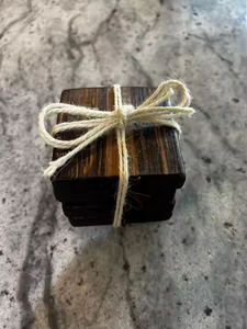 Posavasos de madera de nogal hecho a mano elegante, posavasos elegantes duraderos y únicos para decoración del hogar de Crescent Crafts - Product Image 4