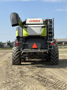 Moissonneuse-batteuse agricole Claas LEXION 8700TT d'occasion pour riz et blé – Moissonneuse-batteuse à vendre à prix avantageux - Product Image 6