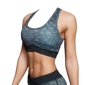 แผ่นหน้าอกแบบรวมแผ่นซับเหงื่อระบายอากาศได้ดีขนาดพลัสไซส์ - Product Image 1