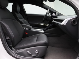 Neuf/occasion LU CID AIR PURE Transmission automatique Couleur BLANC Métallisé Puissance 462 kW 628 ch - Product Image 5