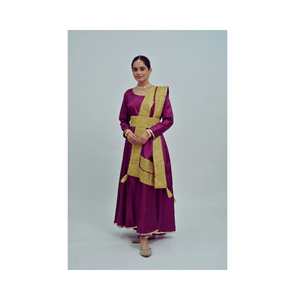 Robe Anarkali longue pour la danse, tenue ethnique indienne traditionnelle, robe longue évasée pour femmes - Product Image 1