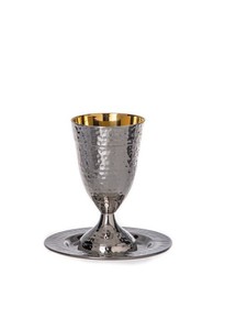 Le verre à vin martelé en acier inoxydable le plus tendance avec plaque martelée touche dorée à l'intérieur pour le festival juif - Product Image 2