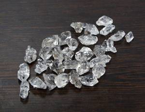 คุณภาพสูงธรรมชาติน้ําใส Herkimer เพชรหยาบอัญมณีดิบคริสตัลสีขาวเพชรเครื่องประดับทําเครื่องประดับอัญมณีดิบ - Product Image 3