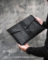 Étui pour ordinateur portable tout en cuir durable étui élégant de tous les jours pour votre appareil plusieurs couleurs tendance disponibles