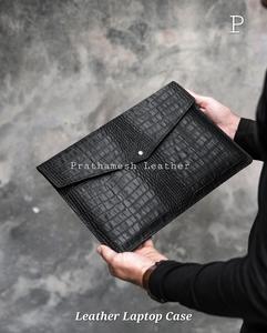 Funda para portátil de cuero duradera Funda para portátil Elegante para todos los días Lleve todo para su dispositivo Múltiples colores de tendencia disponibles - Product Image 2