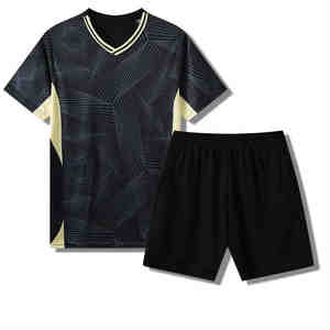 Ensemble d'uniformes de football pour la pratique, vêtements de sport de football respirants sur mesure, uniforme de football pour hommes - Product Image 6