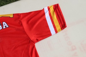 Maillots de football américain personnalisés fabriqués en usine, matériau en maille de polyester de haute qualité, meilleures ventes pour toutes les équipes classées 2025. - Product Image 6