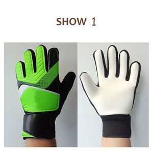 Guantes de portero de látex OEM para entrenamiento con agarre fuerte, ajuste transpirable, absorción de impacto para todas las edades, protección para los dedos - Product Image 4