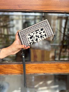 Nouveau Western élégant cuir de vachette usiné fourrure cuir bracelets embrayages femmes conçu sac à main vente chaude en cuir usiné portefeuilles uniques - Product Image 4