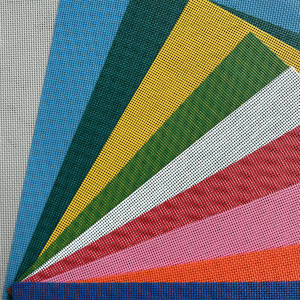 Tissu coloré de maille de polyester enduit de PVC de Teslin de textile de 1100D pour le trampoline élastique de <span class=keywords><strong>lit</strong></span>, salon de chaise de plage - Product Image 4