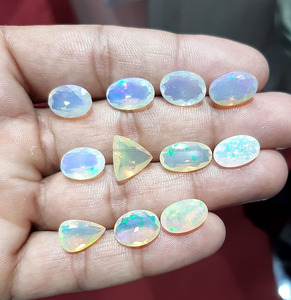 Cabochon de charoite de la plus haute qualité pierres précieuses en vrac gemmes de forme ovale lisse pour la fabrication de bijoux - Product Image 2