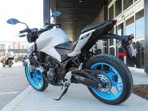 2025 auténticas motocicletas deportivas Yamaha - Product Image 6