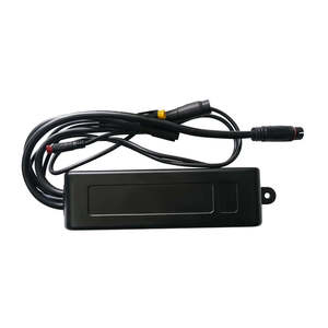 Cargador de Coche Doble USB F9, Encendedor de Cigarrillos de 12-24V con Carga Rápida QC3.0, Compatible con Puerto Tipo C - Product Image 1