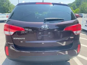 Kia Sorento LX 2015 - Product Image 4