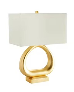 Lampe de table contemporaine élégante en métal pour la chambre à coucher et le salon Décoration artistique Accent pour la maison Éclairage moderne en fer - Product Image 6